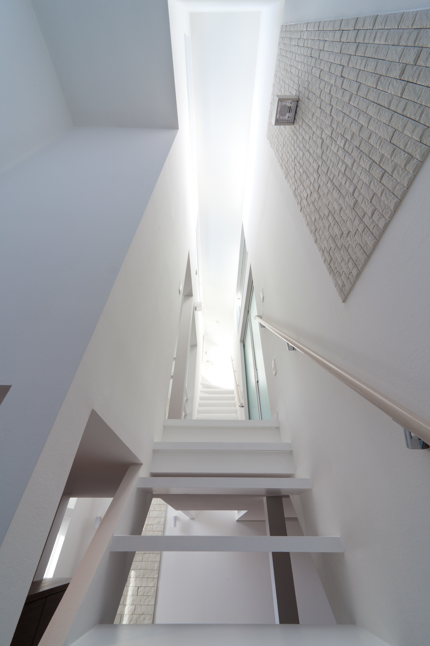 このお宅の自慢通称「光の階段」です。 | ひかり階段のある家
