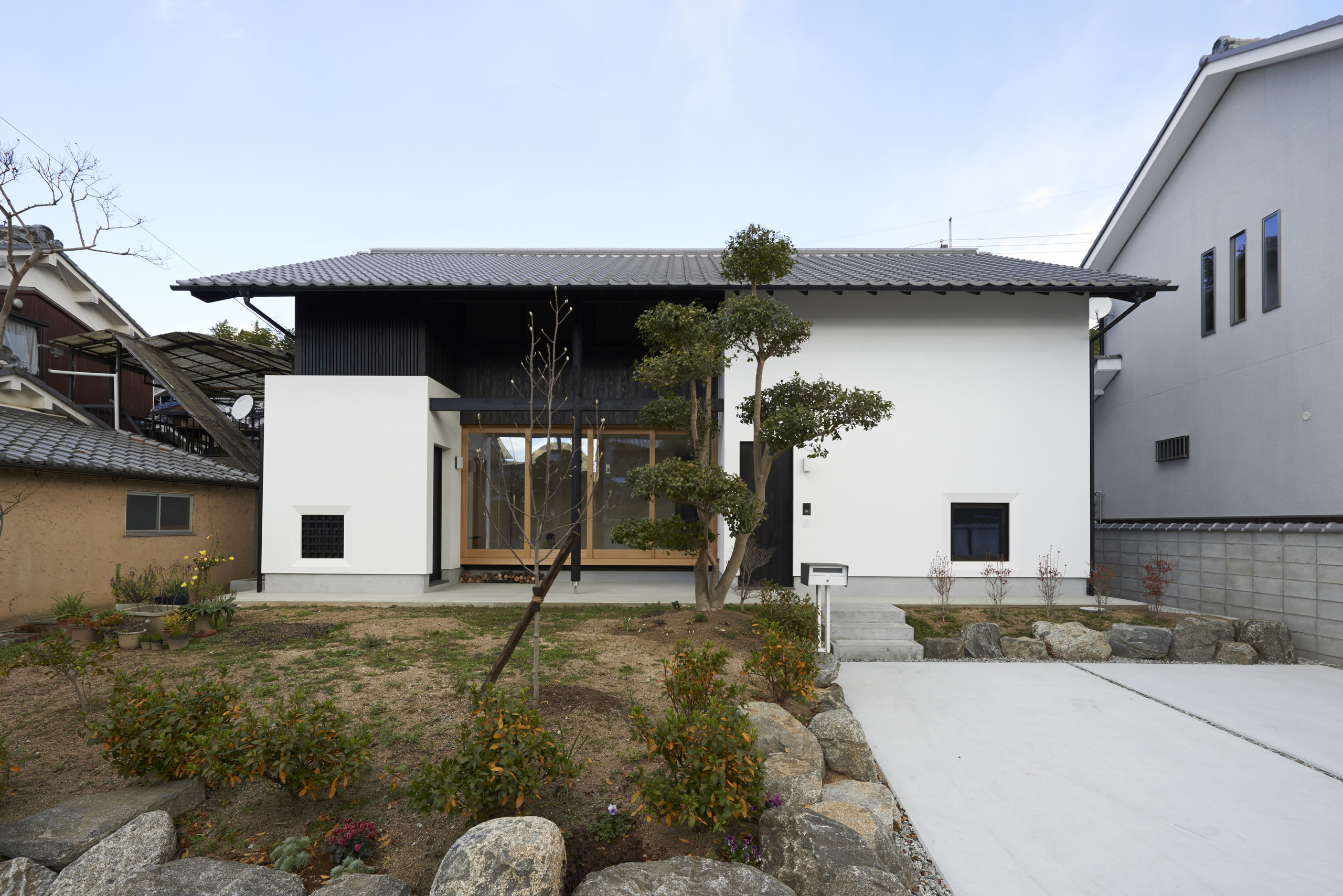 明日香の家 奈良、歴史ある地区に建つ現代和風の家の建築事例写真