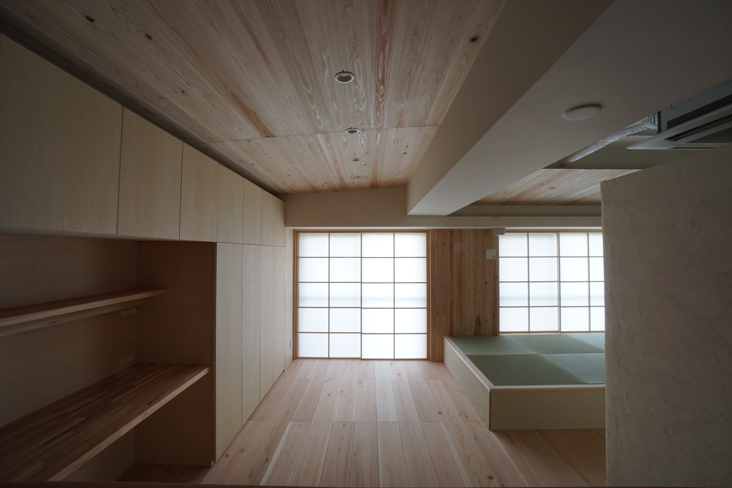 木のマンションリノベーションの建築事例写真