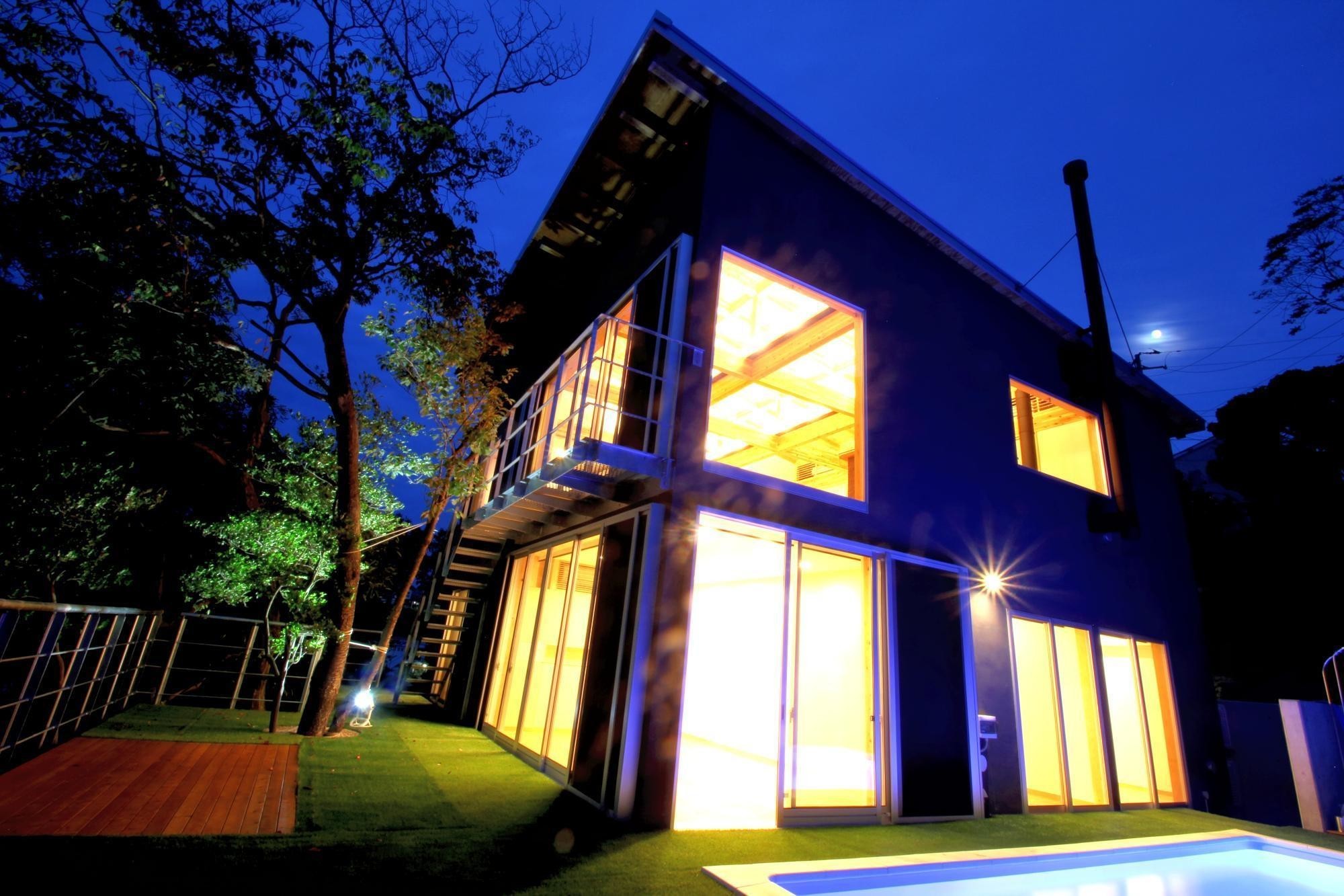 安心という贅沢を。自然エネルギー だ け で生活できる家の建築事例写真