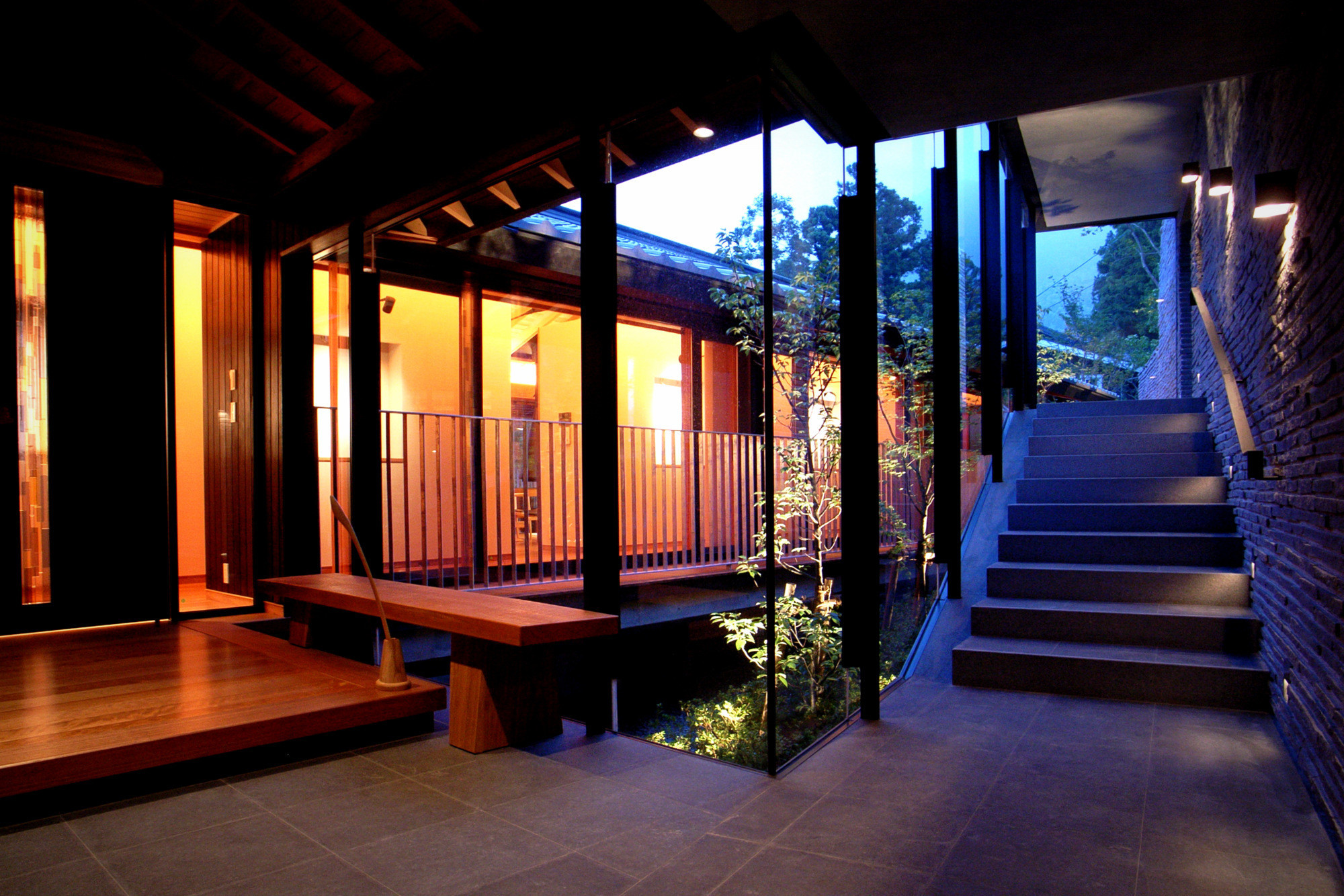 雷山の別荘 絶景を楽しめる和モダンの豪邸 Tapo Sumika 建築家 工務店との家づくりを無料でサポート