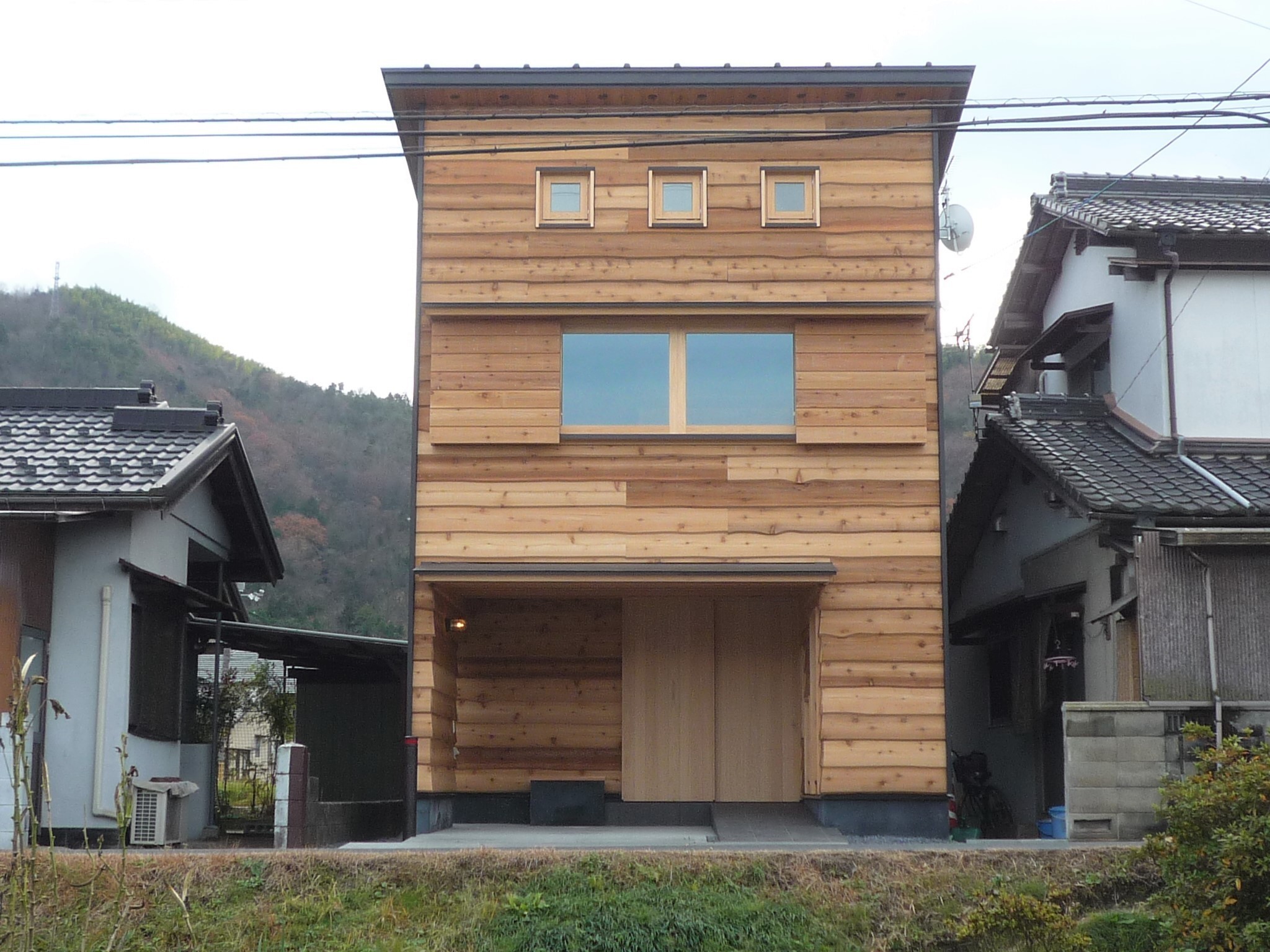 岡山県～セカンドハウス的な薪ストーブのある家の建築事例写真