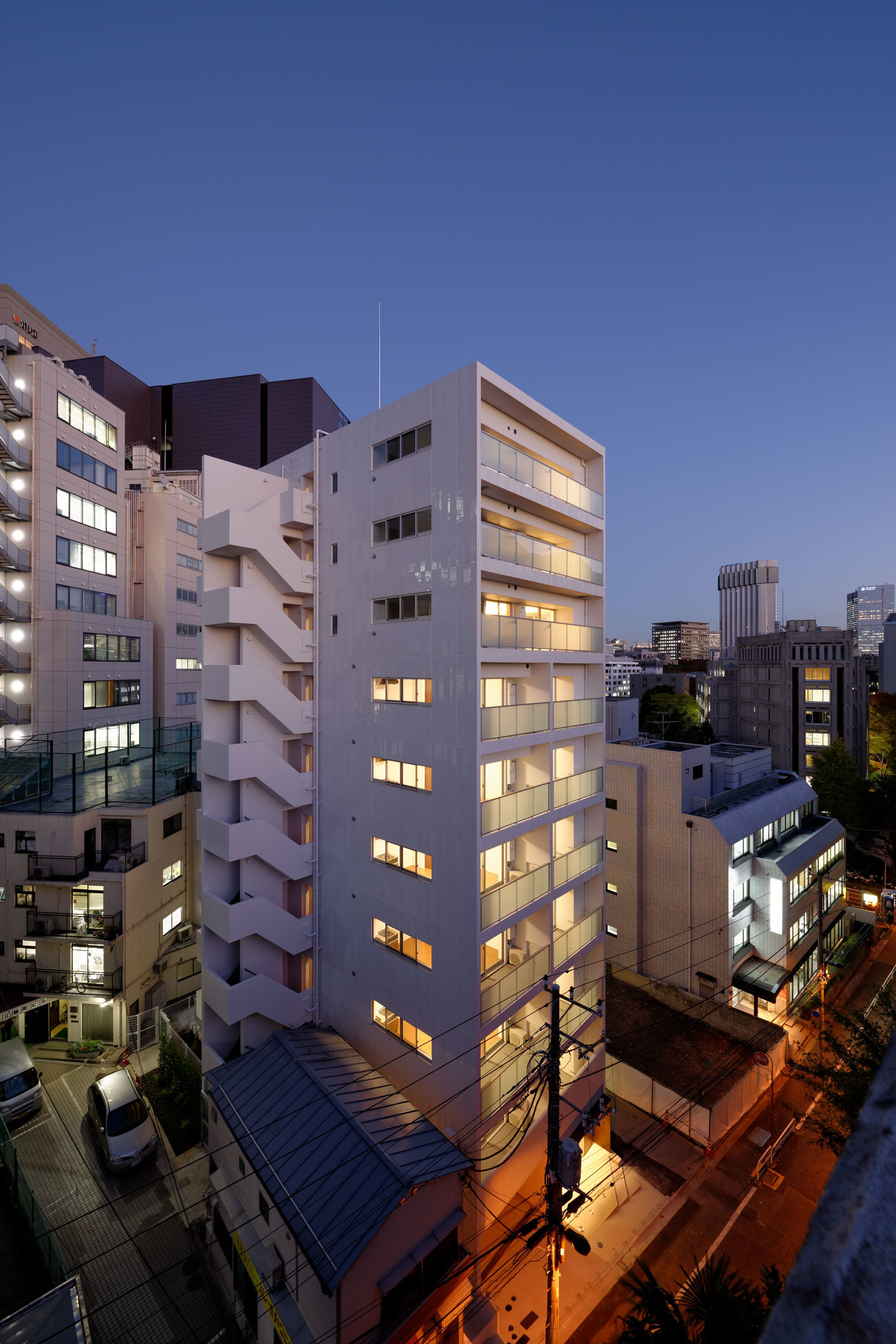 麹町の集合住宅の建築事例写真