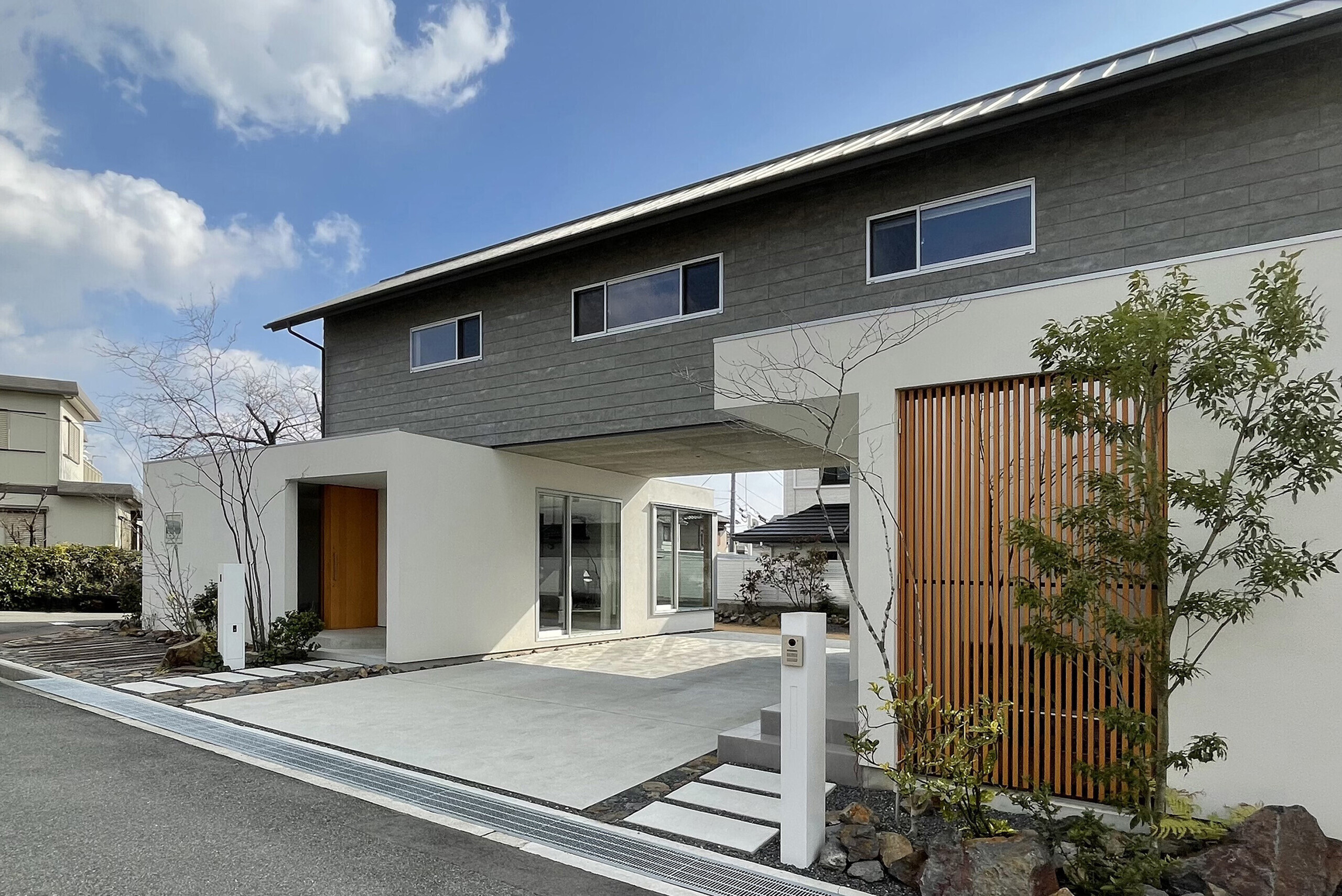 池田の家(二世帯住宅)の建築事例写真