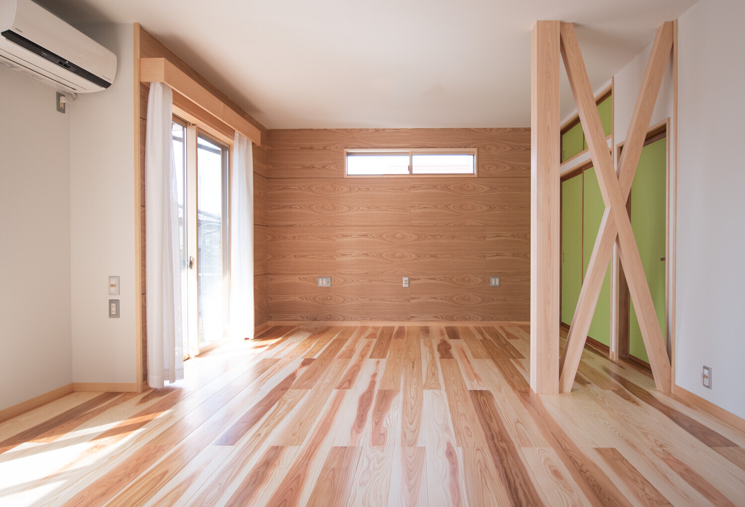 築30年の木造住宅 リビング拡張と耐震補強のリフォームの建築事例写真