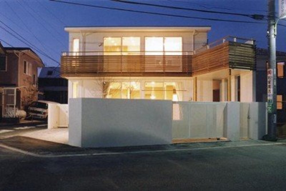 ＜駒沢の２世帯住宅＞南側外観 | 駒沢の家　～２世帯住宅、白い家～