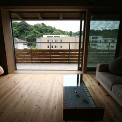 鎌倉の自然を感じながら暮らす家