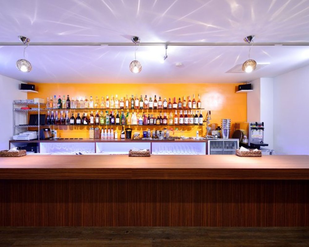 Bar | Bar &amp; Foodcourt OPUS