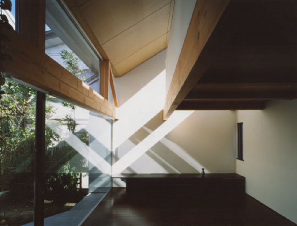 光をつなぐ家の建築事例写真